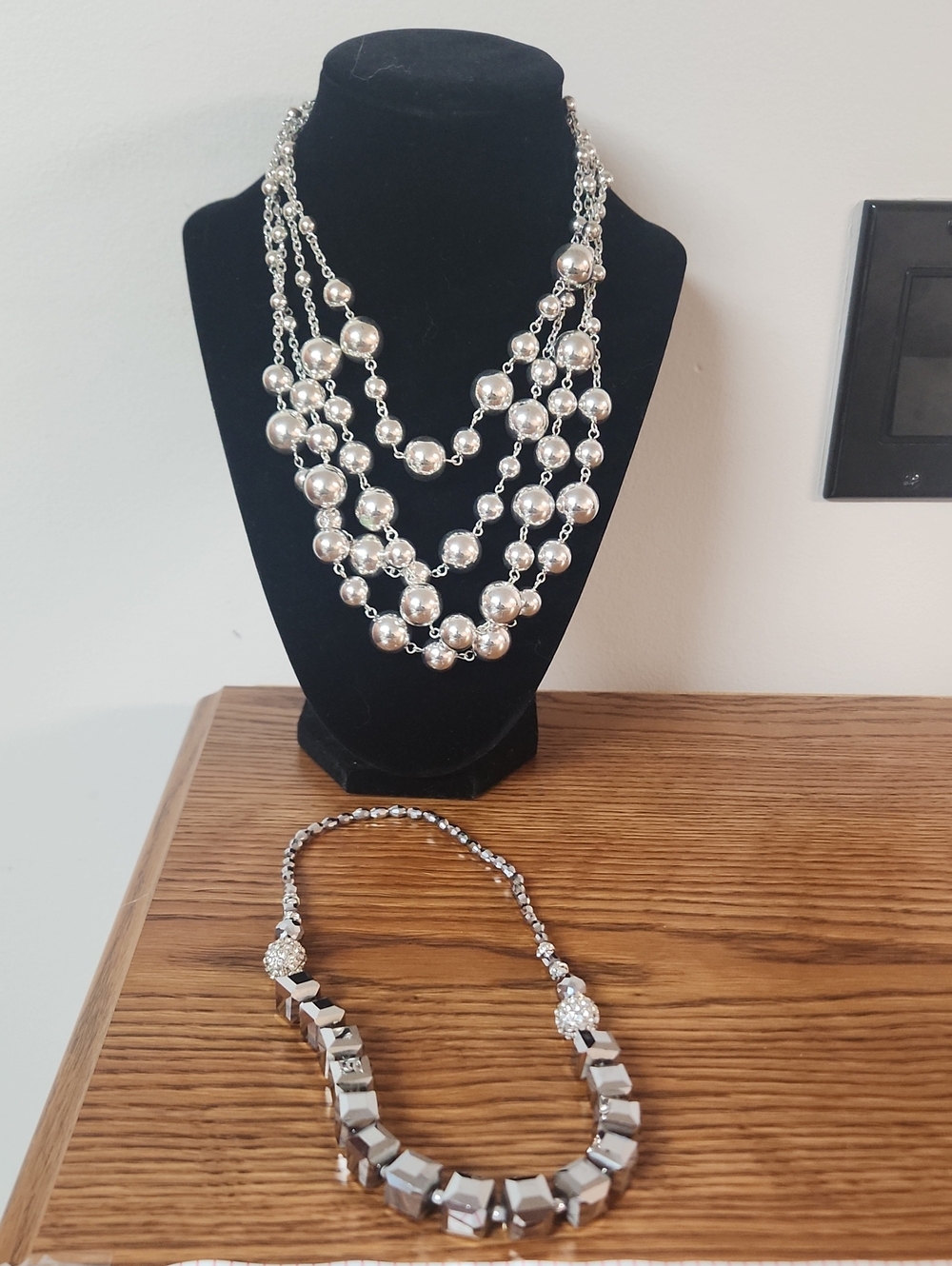Layered Silver Beaded And Silver Magnetic Necklace - Women Jewelry